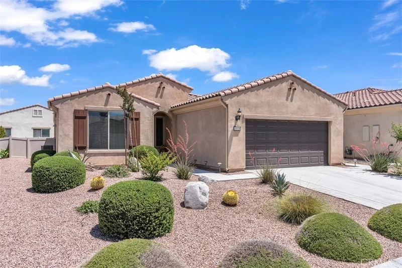 18936 Copper Street, Apple Valley, CA 92308