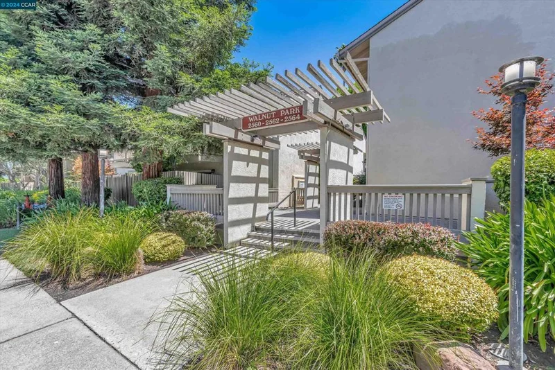 2564 Walnut Blvd 111, Walnut Creek, CA 94596
