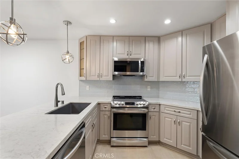 5190 E. Colorado Street 308, Long Beach, CA 90814