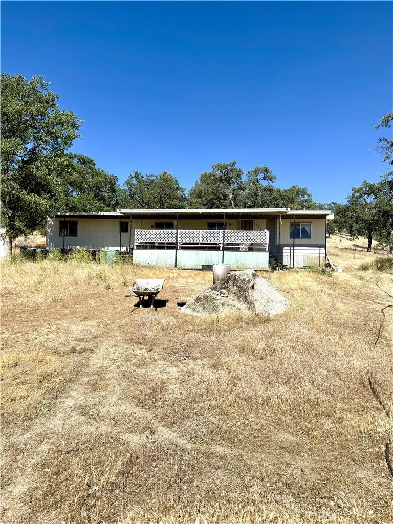 18216 Thompson Canyon Avenue