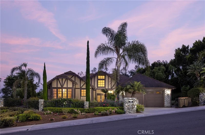 25702 Nellie Gail Road, Laguna Hills, CA 92653