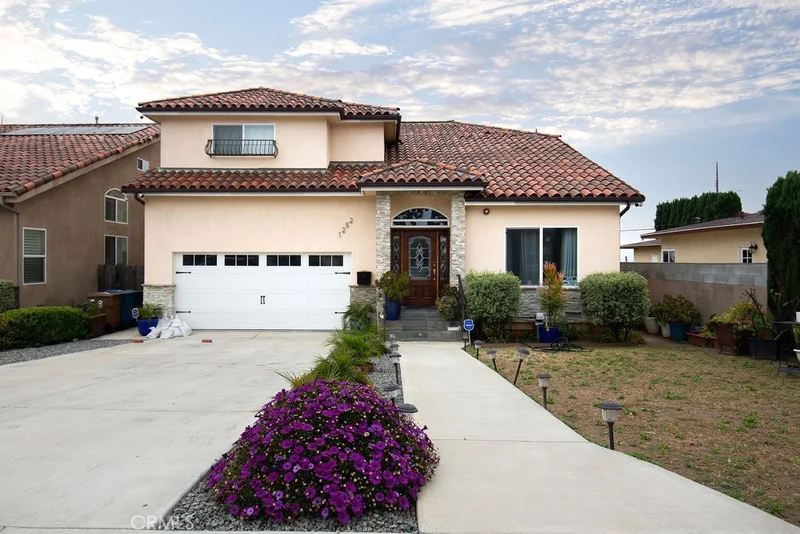 1252 W 124th Street, Los Angeles, CA 90044