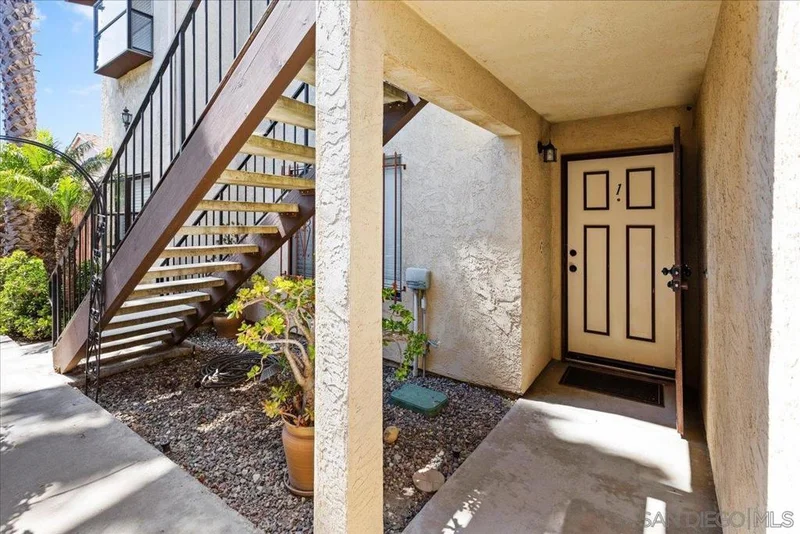 4531 Winona 1, San Diego, CA 92115