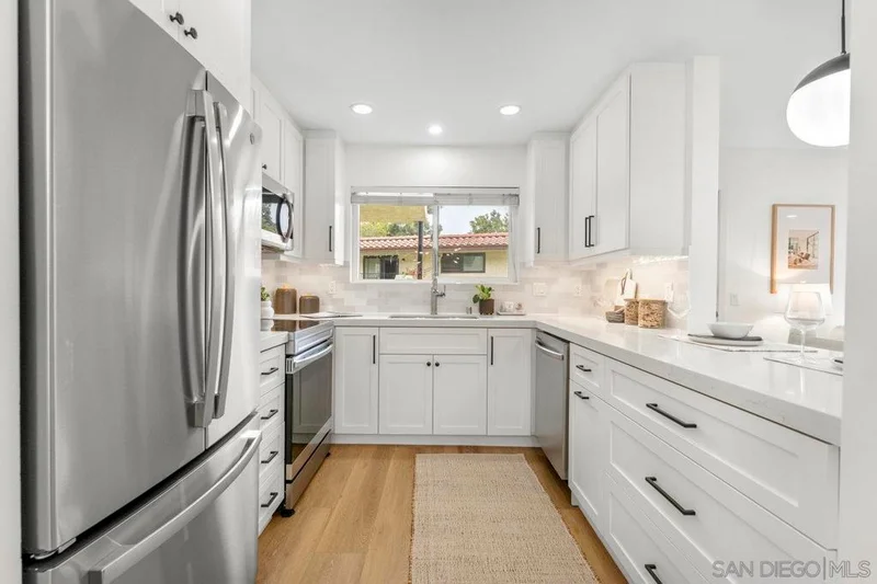 4285 Asher St 28, San Diego, CA 92110