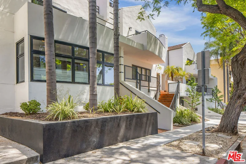 9041 Keith Avenue 1, West Hollywood, CA 90069