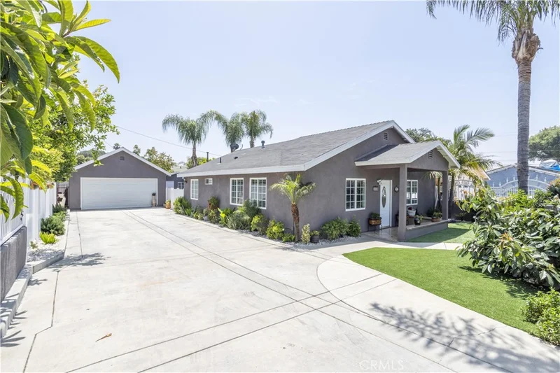 1016 N Huntington Street, San Fernando, CA 91340