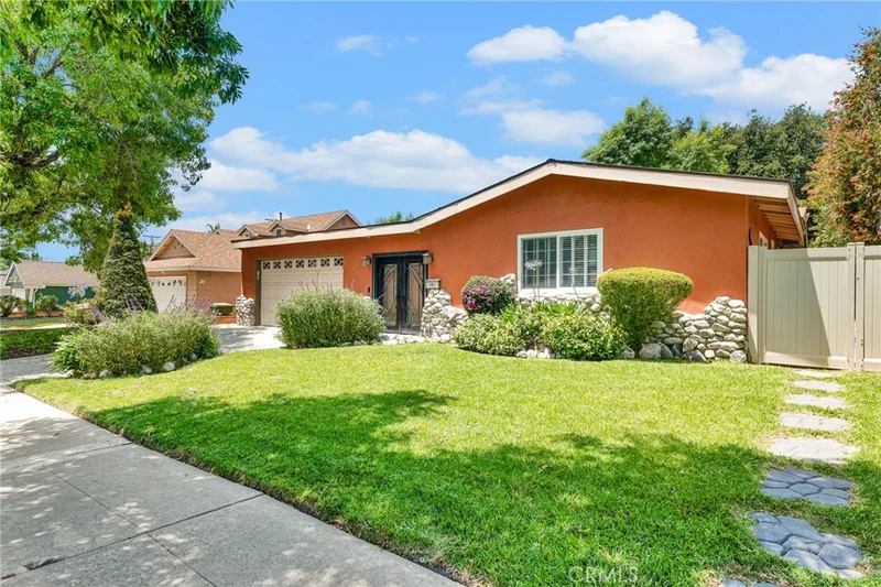 11613 Babbitt Avenue, Granada Hills, CA 91344