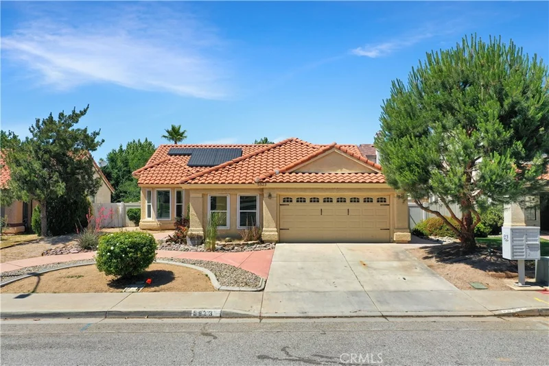 5523 W Avenue L8, Lancaster, CA 93536