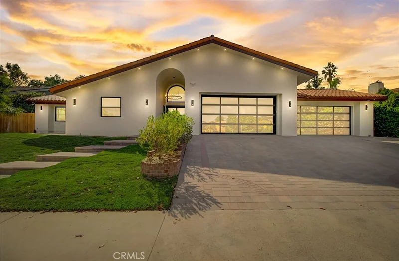 22434 Itasca Street, Chatsworth, CA 91311
