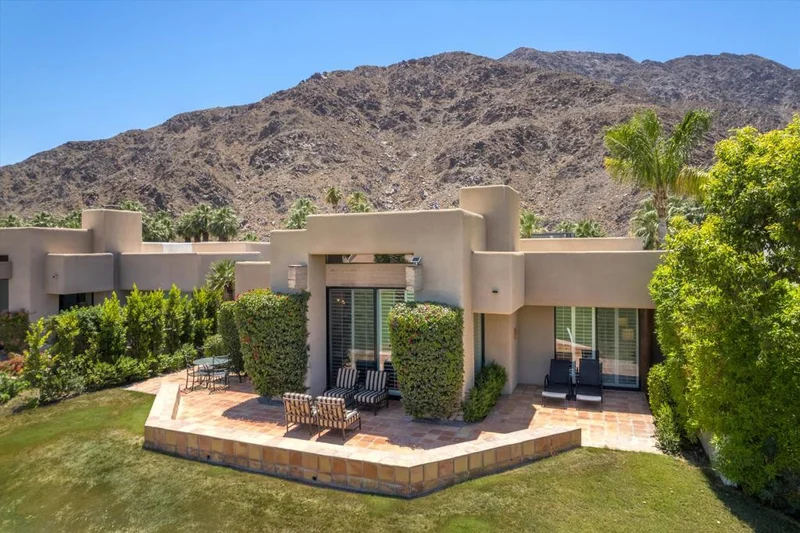 77015 Avenida Fernando, La Quinta, CA 92253