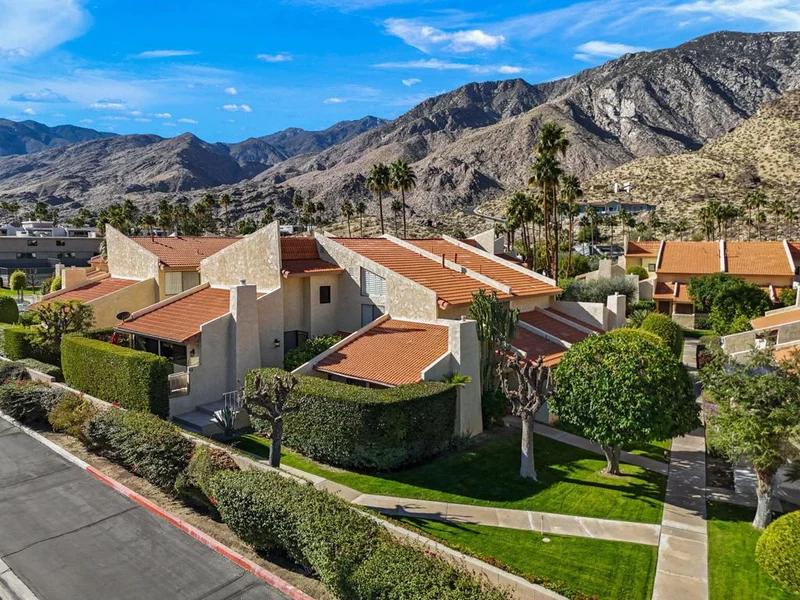 2600 S Palm Canyon Drive 43, Palm Springs, CA 92264