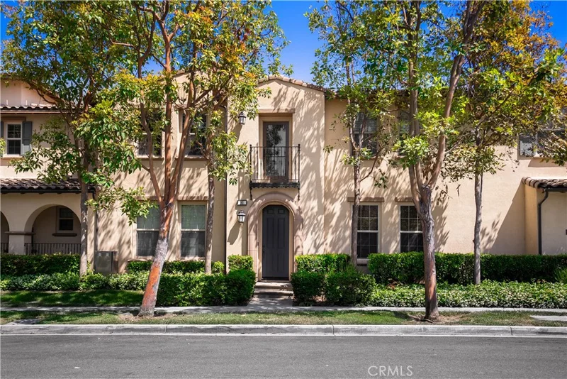 90 Full Moon, Irvine, CA 92618