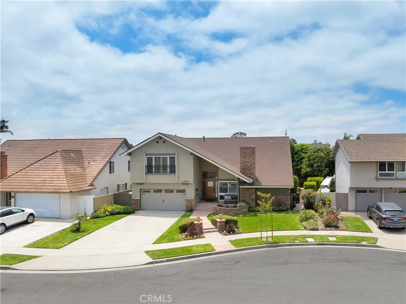 10331 Lassen Street, Los Alamitos, CA 90720