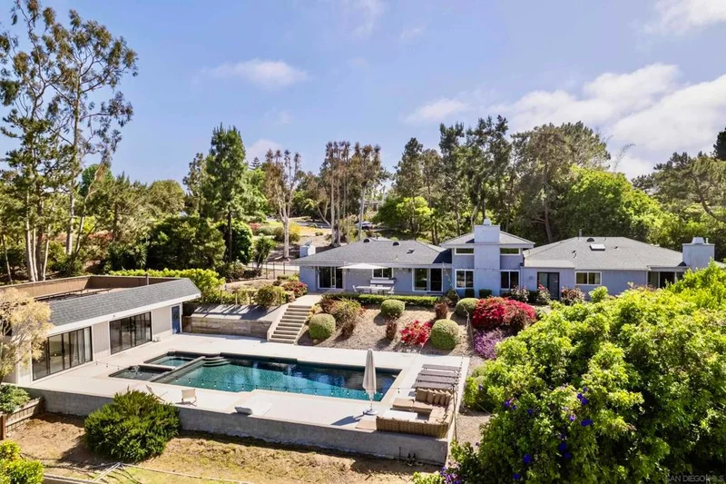 4518 Vista De La Tierra, Del Mar, CA 92014