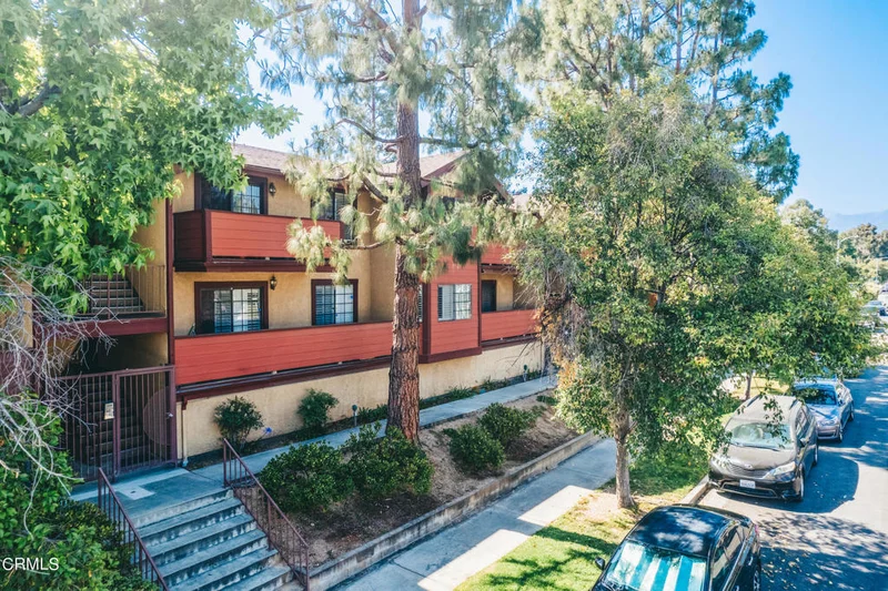 10221 Oklahoma Avenue 32, Chatsworth, CA 91311