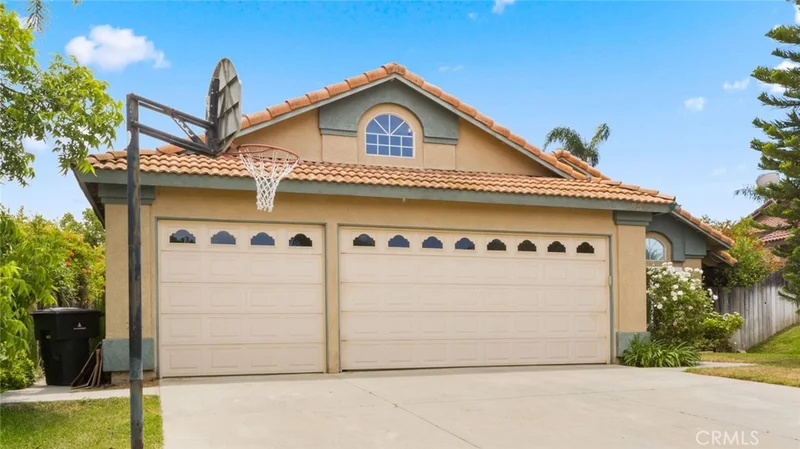 8500 Rosemary Drive, Riverside, CA 92508