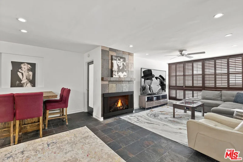 1134 Alta Loma Road 210, West Hollywood, CA 90069