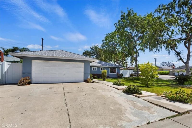 1243 W 14th Street, Upland, CA 91786