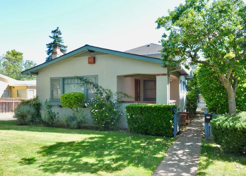 1015 Palm Avenue, San Mateo, CA 94401
