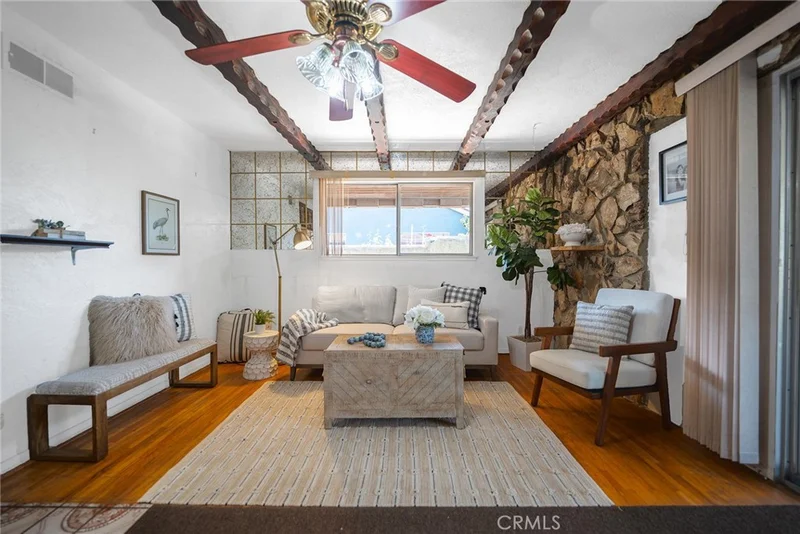 2527 W Camden Place, Santa Ana, CA 92704