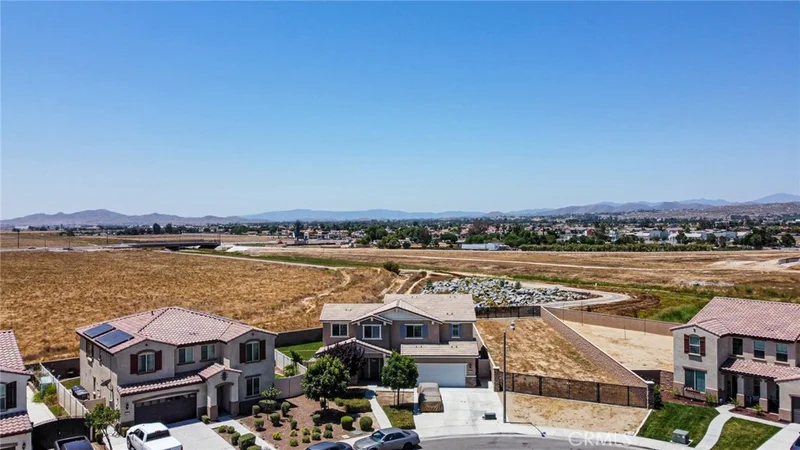 1025 Regala Street, Perris, CA 92571