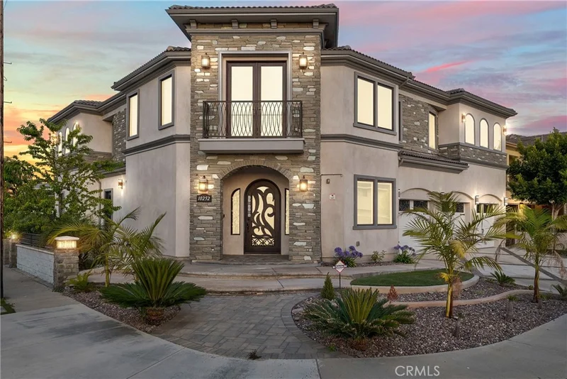 10252 Avenida Cinco De Mayo, Fountain Valley, CA 92708