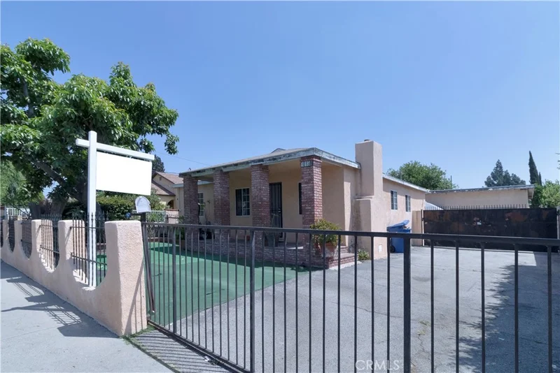 10138 Arleta Avenue, Arleta, CA 91331