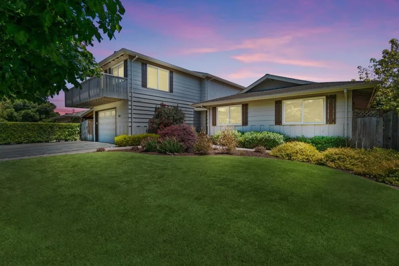230 Siesta Drive, Aptos, CA 95003