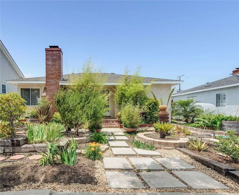 4247 Gaviota Avenue, Long Beach, CA 90807