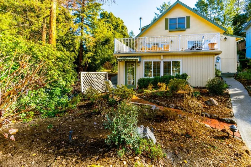19 Pine Avenue, Mount Hermon, CA 95041