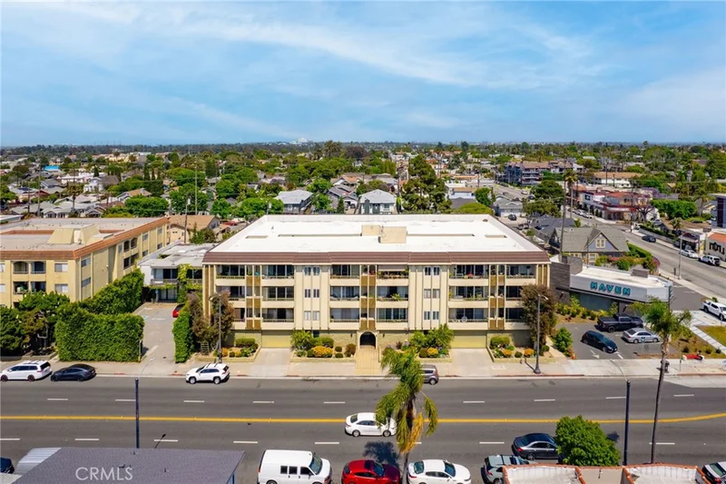 420 Redondo Avenue 306, Long Beach, CA 90814