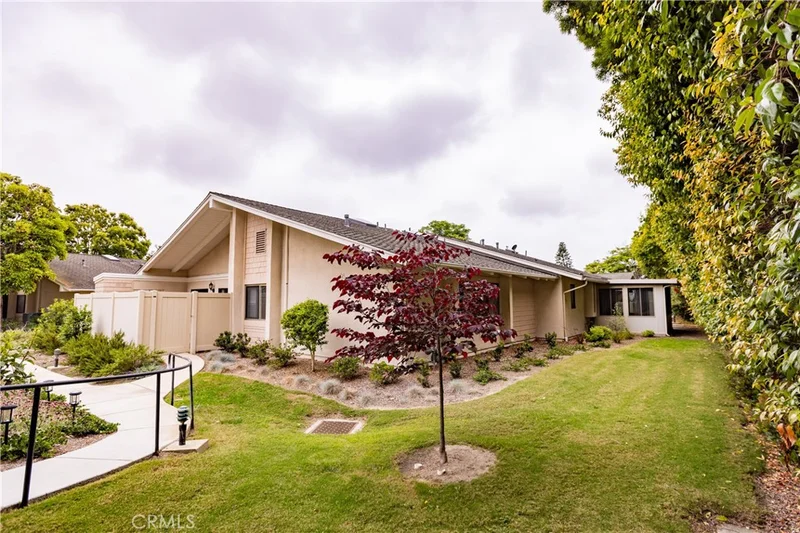 8932 Modesto Circle 1209E, Huntington Beach, CA 92646