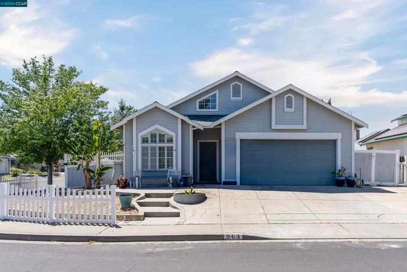 563 Somerville Cir, Vacaville, CA 95687