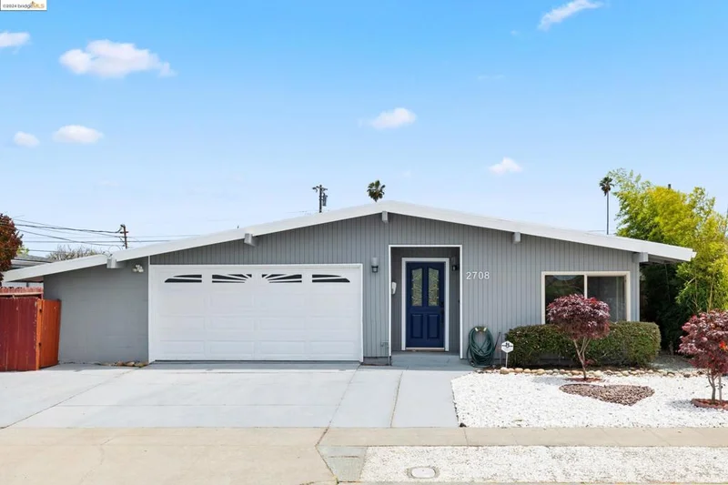 2708 Leeward St, Hayward, CA 94545