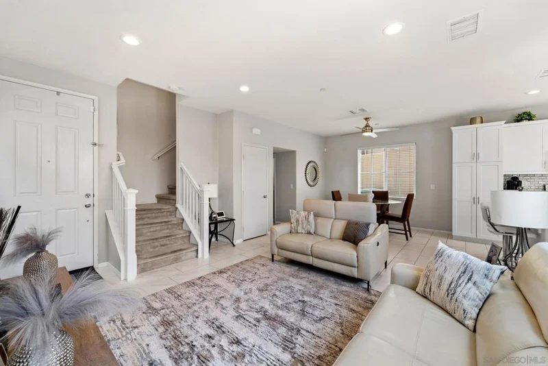 1893 Olivia Street, El Cajon, CA 92021