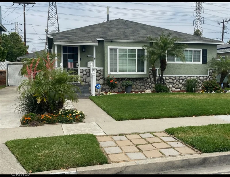 10237 Karmont Avenue, South Gate, CA 90280