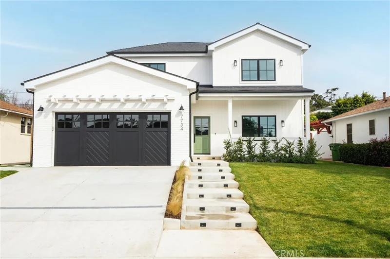 7734 Agnew Avenue, Los Angeles, CA 90045