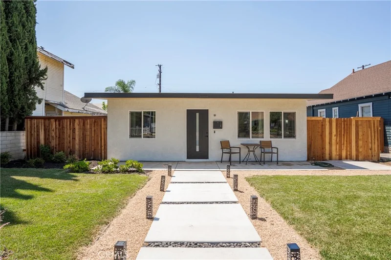 412 W 2nd Street, San Dimas, CA 91773