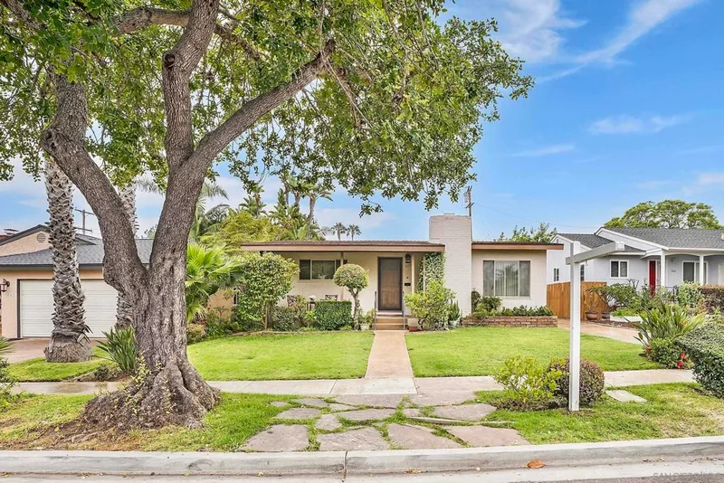1154 Sapphire St, San Diego, CA 92109