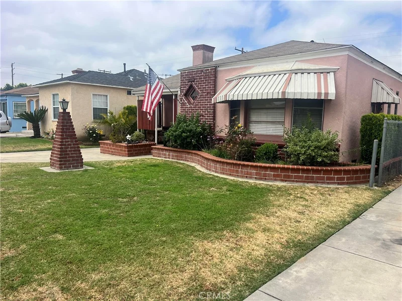 10105 Hildreth Avenue, South Gate, CA 90280