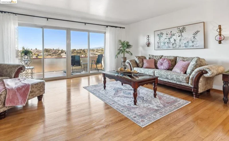507 Merritt Ave, Oakland, CA 94610