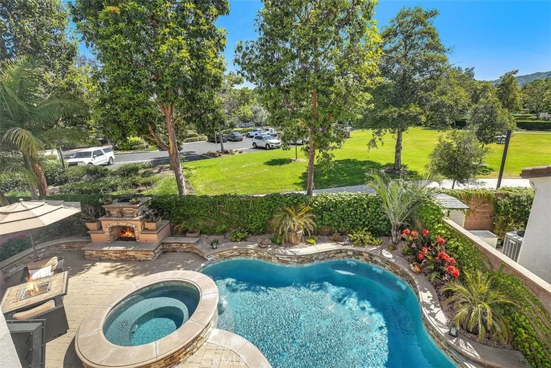 87 Dawnwood, Ladera Ranch, CA 92694