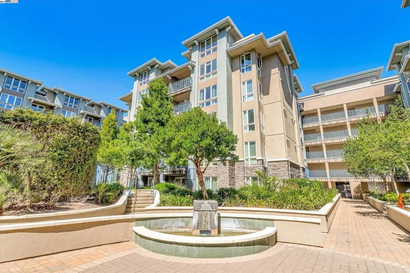 5501 De Marcus Blvd 325, Dublin, CA 94568