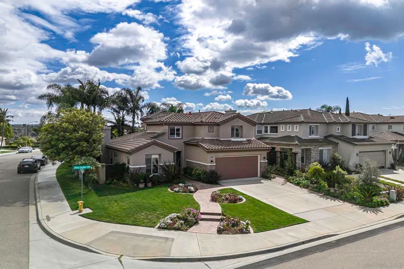 7900 Vista Guyaba, Carlsbad, CA 92009