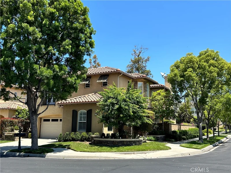 19 Carpenteria, Irvine, CA 92602