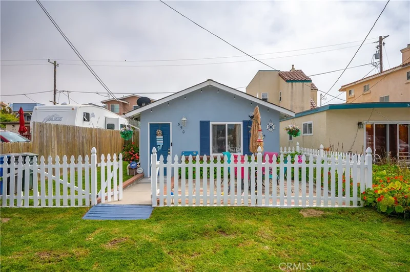 550 Honolulu Avenue, Oceano, CA 93445