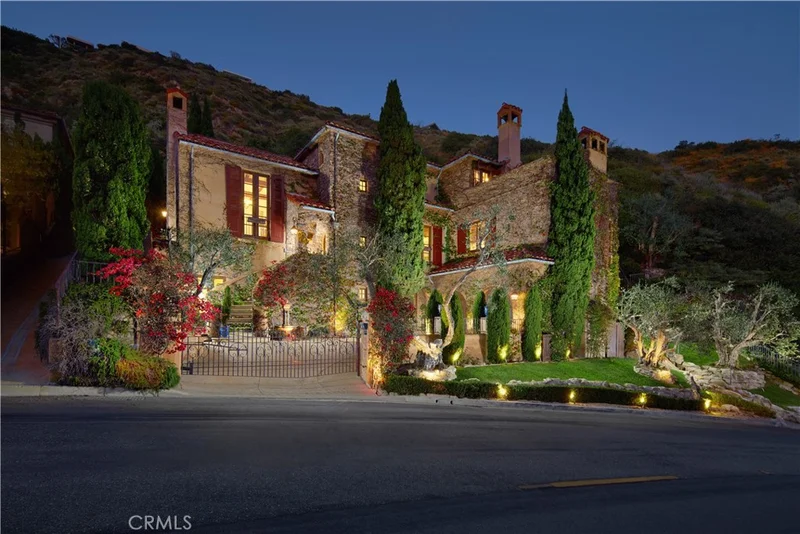 1168 Skyline Drive, Laguna Beach, CA 92651