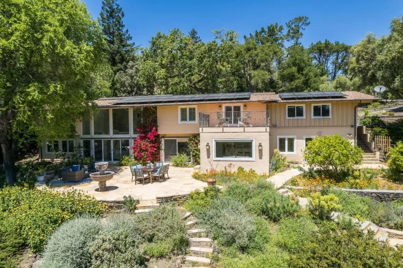 880 High Road, Woodside, CA 94062
