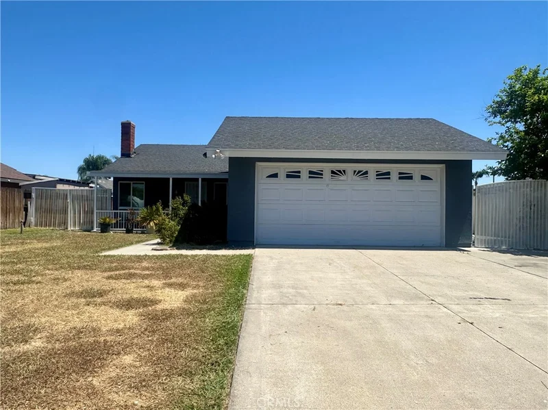 4233 Redstar Court, Riverside, CA 92505