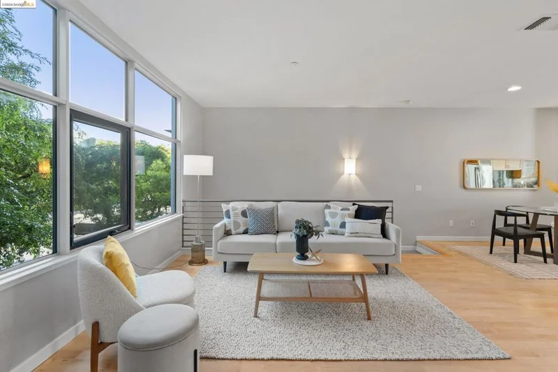 1248 65th St, Emeryville, CA 94608